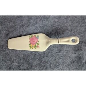 Vintage Harker Pottery Pie Cake Server 9" Ceramic 1.2" Point Cross Stitch Floral